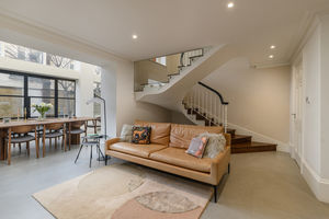 Photo 7- click for photo gallery